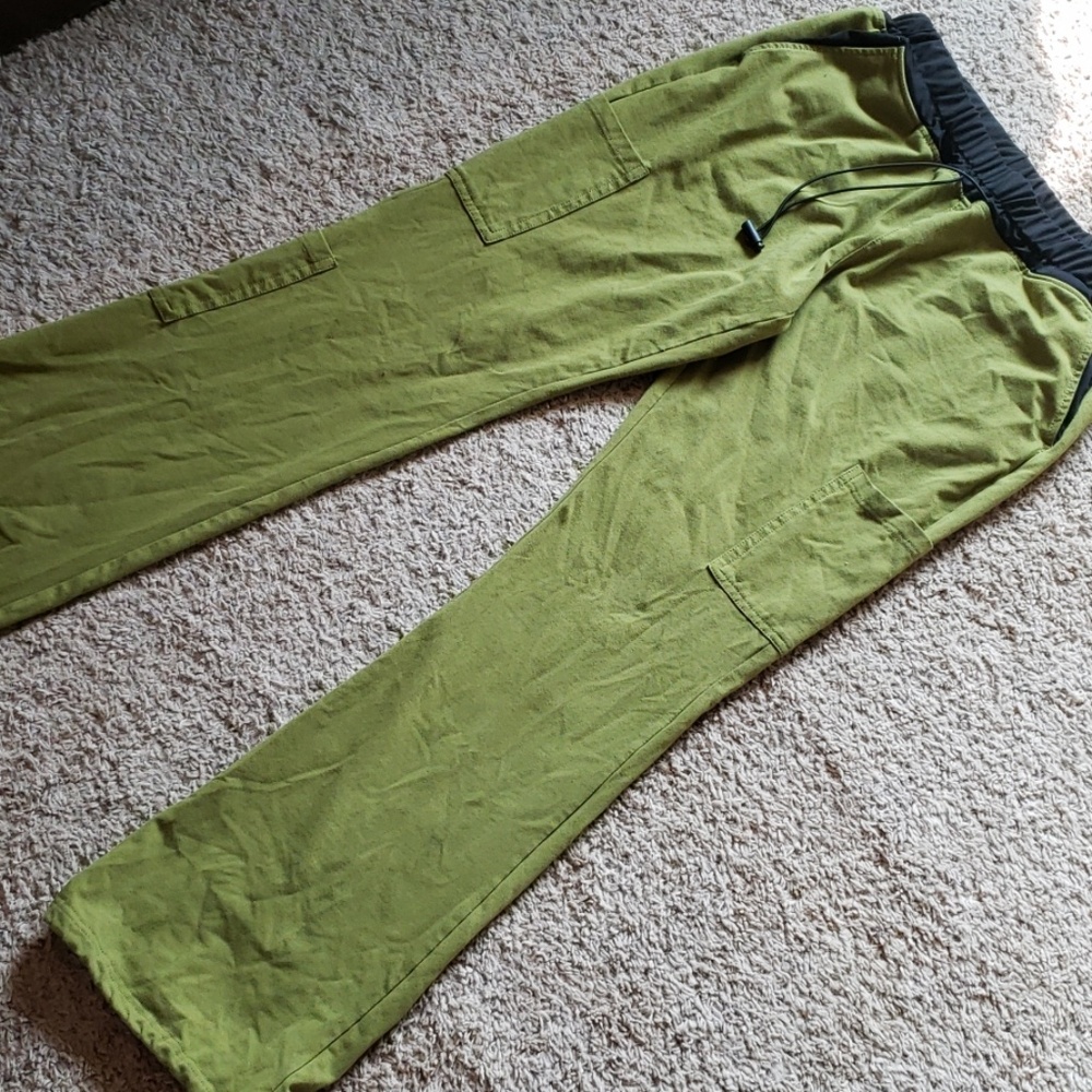 Benefit Scrub Bottoms